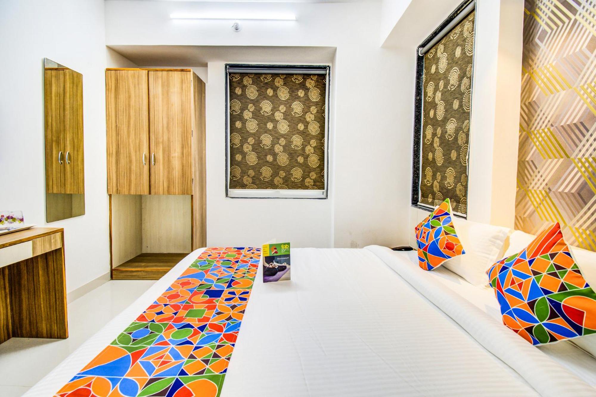 Fabexpress Marvel Bliss - Nr Trump Towers Pune Exterior photo
